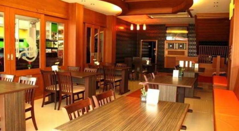 Triple Rund Place Hotel Patong Extérieur photo