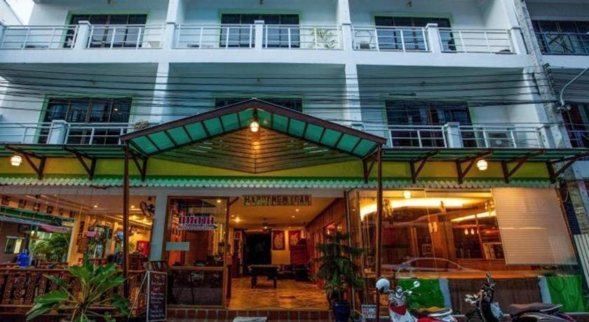 Triple Rund Place Hotel Patong Extérieur photo