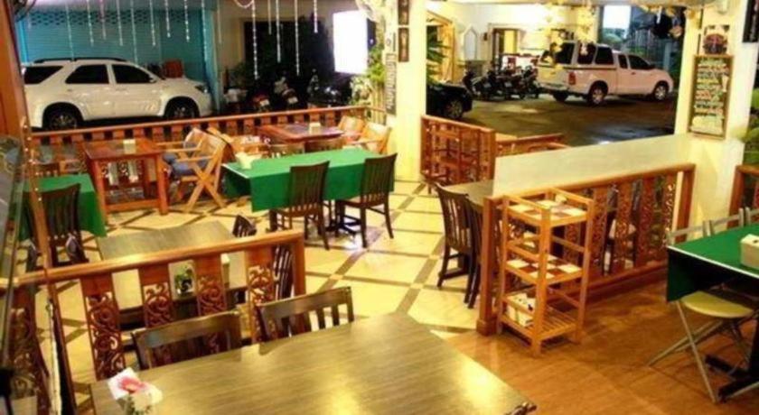 Triple Rund Place Hotel Patong Extérieur photo